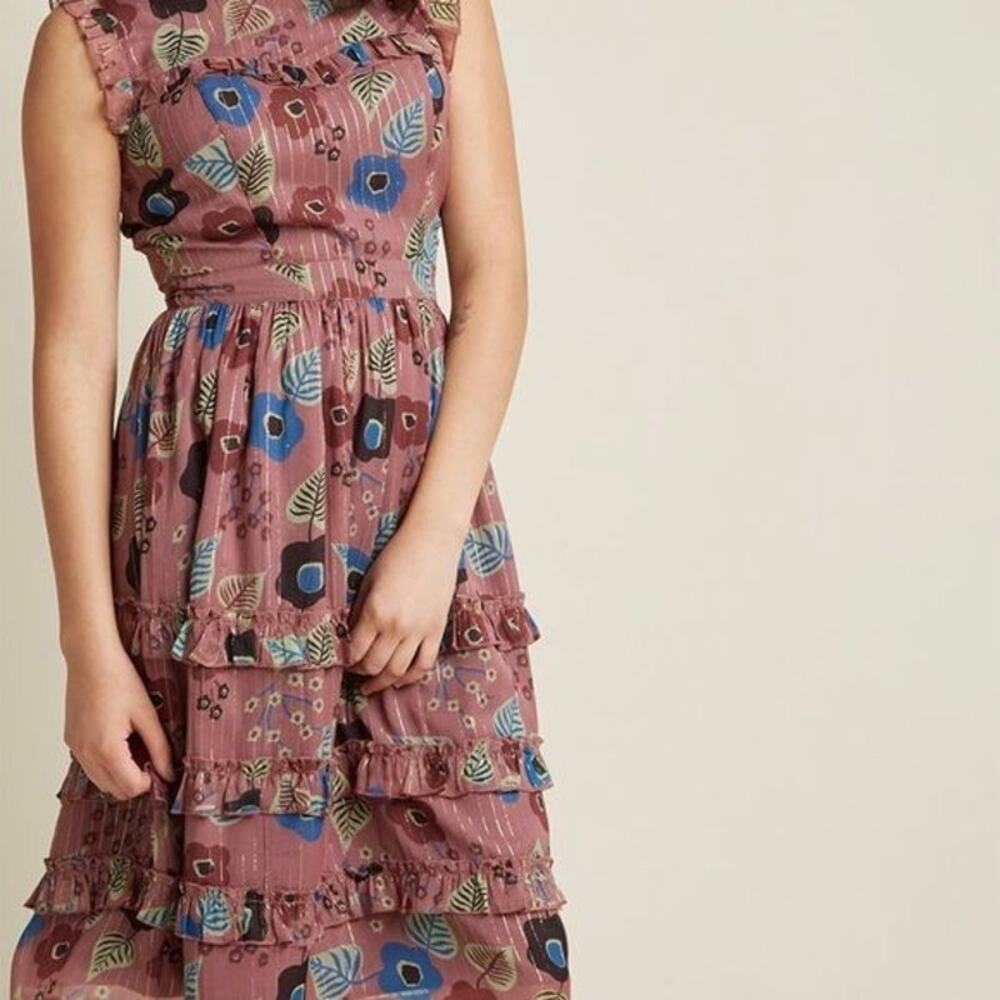 Modcloth Ruffled Floral Midi Dress Womens Small Mauve Purple Metallic Tiered - Picture 4 of 13